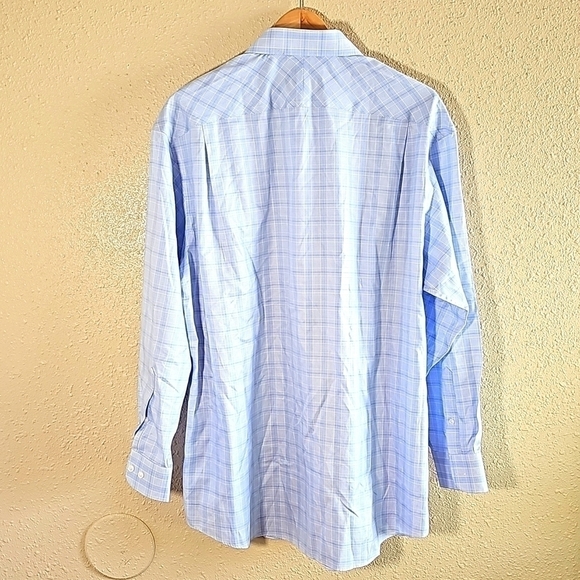 Jos. A. Bank Reserve Button-Down Shirt. - Picture 5 of 5